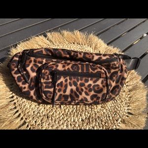 Super cute Main Character from Aritzia Leopard Belt Bag/Fanny Pack